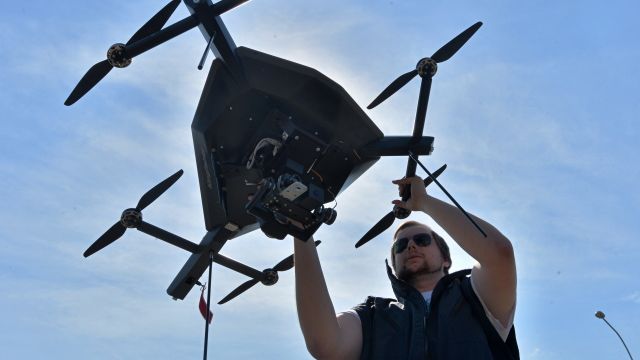 Čech dodal do Užhorodu desítky dronů